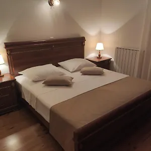 apartments-drpic.primorje-gorskikotar.com/